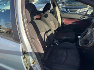 /photos/11995/93eb240e-f80e-4cee-8411-873d825f82af_i320x240.jpg